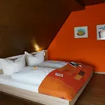 Hotel Zum Adler - Wahlwies-3 Km Z Bodensee Geoeffnet - Rest-mo-di-geschl Stockach