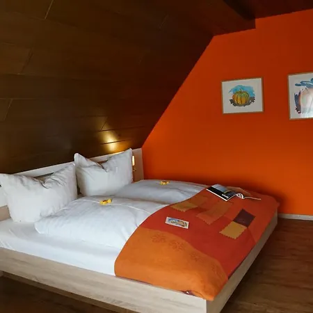 Hotel Zum Adler - Wahlwies-3 Km Z Bodensee Geoeffnet - Rest-mo-di-geschl Stockach